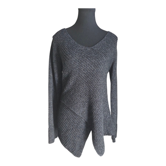 Reitmans Charcoal V-Neck Angled Sweater Size M - Picture 1 of 5